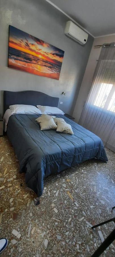 شقة A Casa Di Lo روما الغرفة الصورة