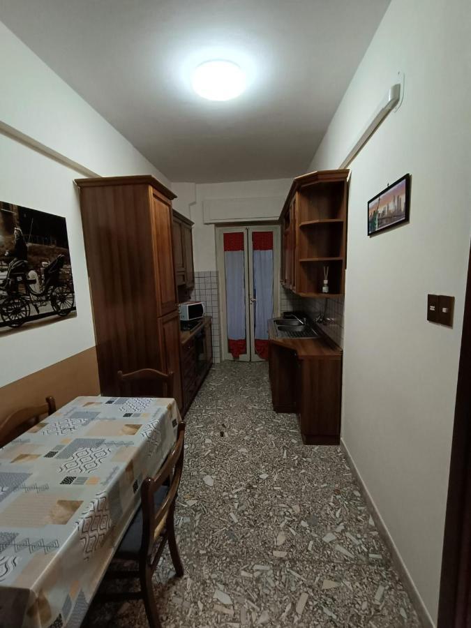 شقة A Casa Di Lo روما المظهر الخارجي الصورة