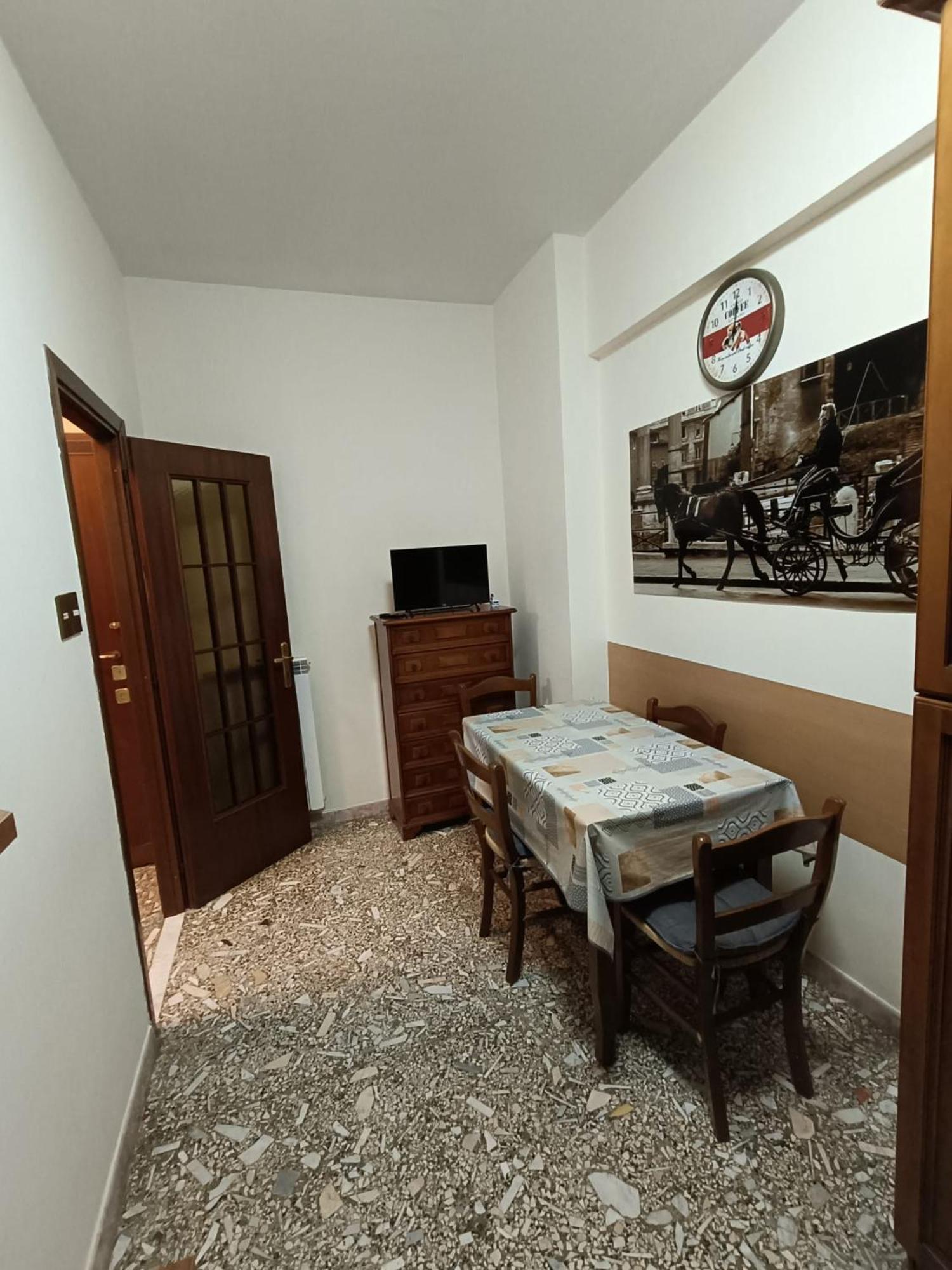 شقة A Casa Di Lo روما المظهر الخارجي الصورة